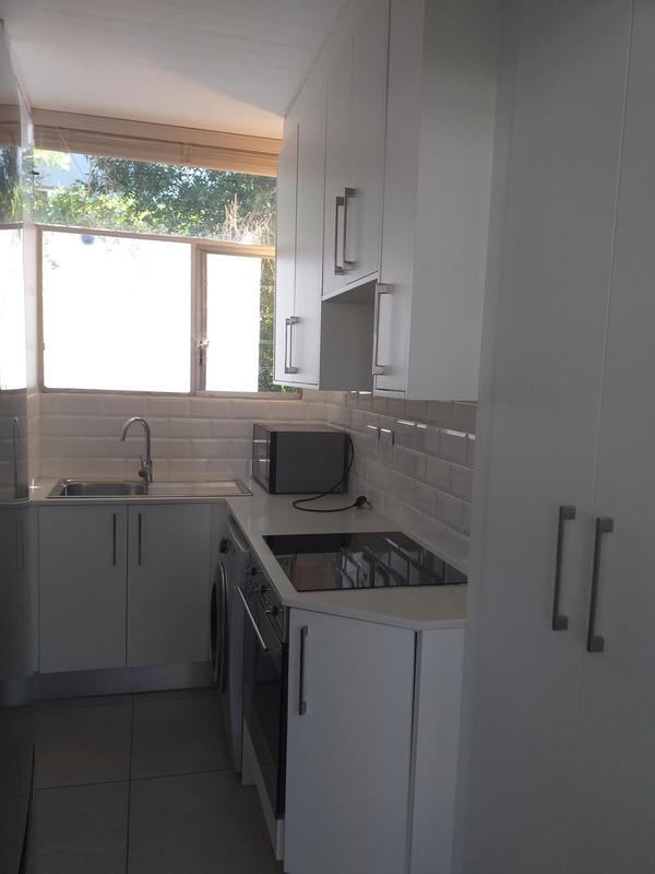 1 Bedroom Property for Sale in Newlands Western Cape